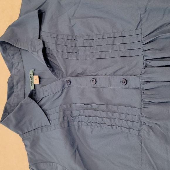 Old Navy Maternity blouse - Picture 2 of 3